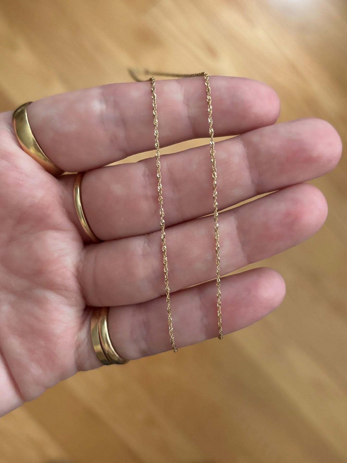 Vintage, Sparkling 10K Italian Gold Singapore Chain for Layering
