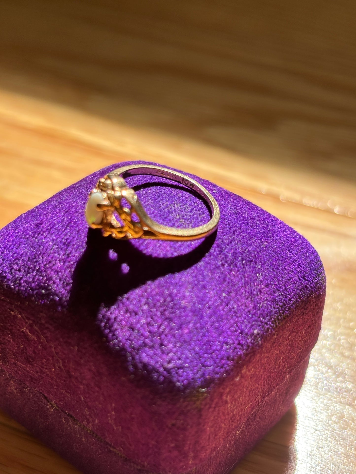 Vintage, 10K Gold Opal Ring