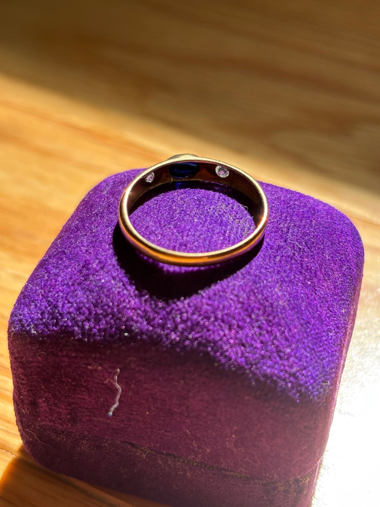 Vintage, 9ct/9K Gold Gypsy Ring from the UK