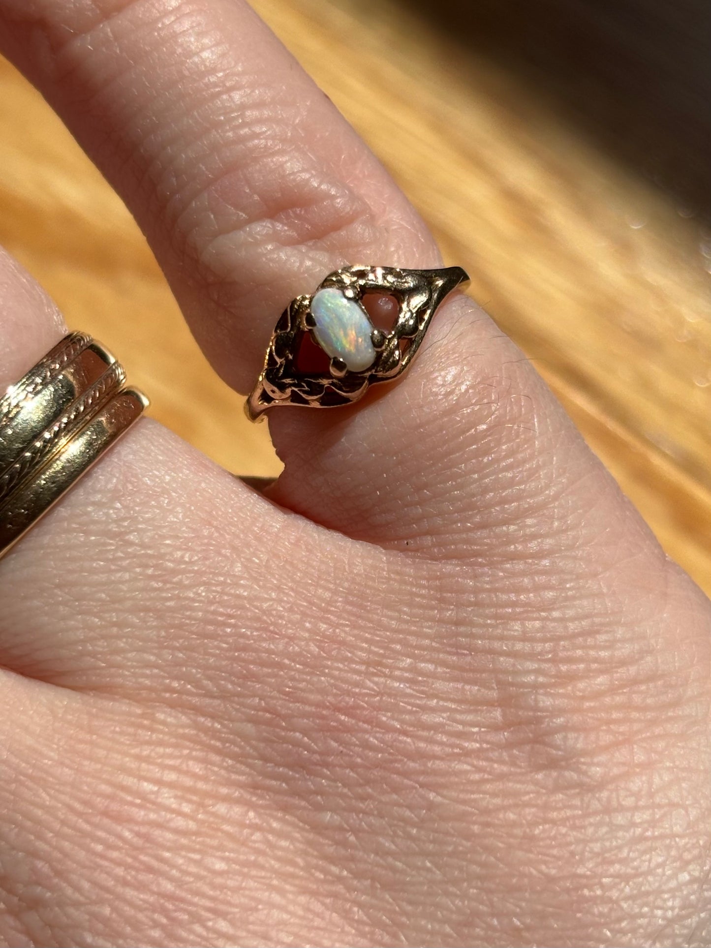 Vintage, 10K Gold Opal Ring