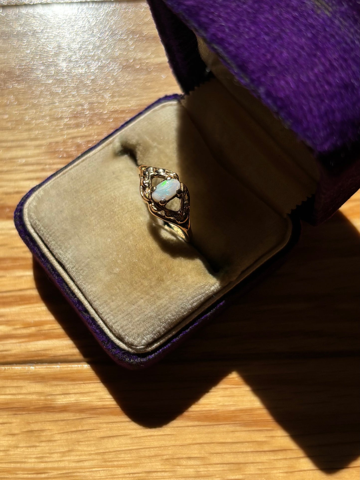 Vintage, 10K Gold Opal Ring