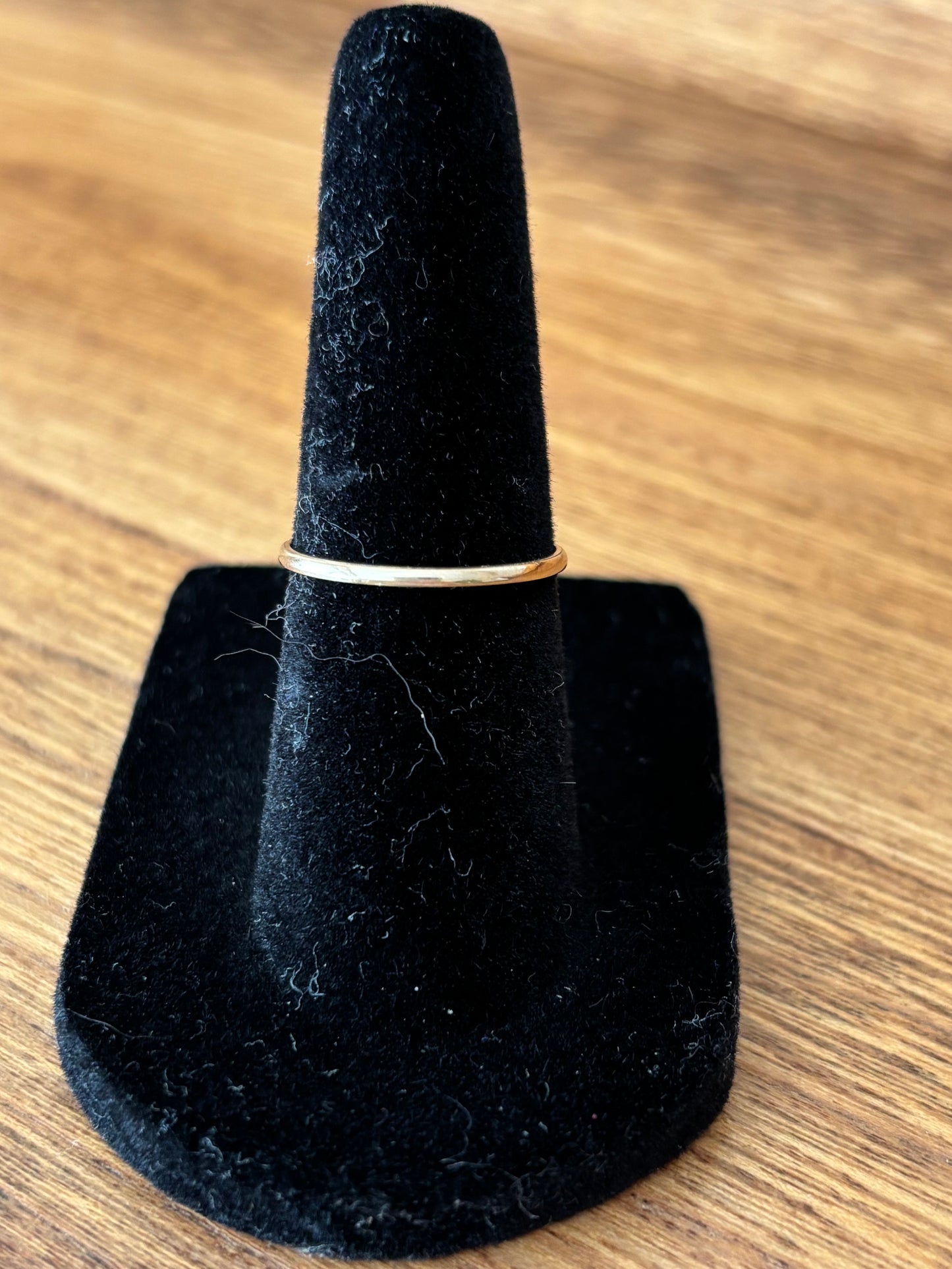 Devon’s Pick: Vintage, 10K Gold Stacking Ring