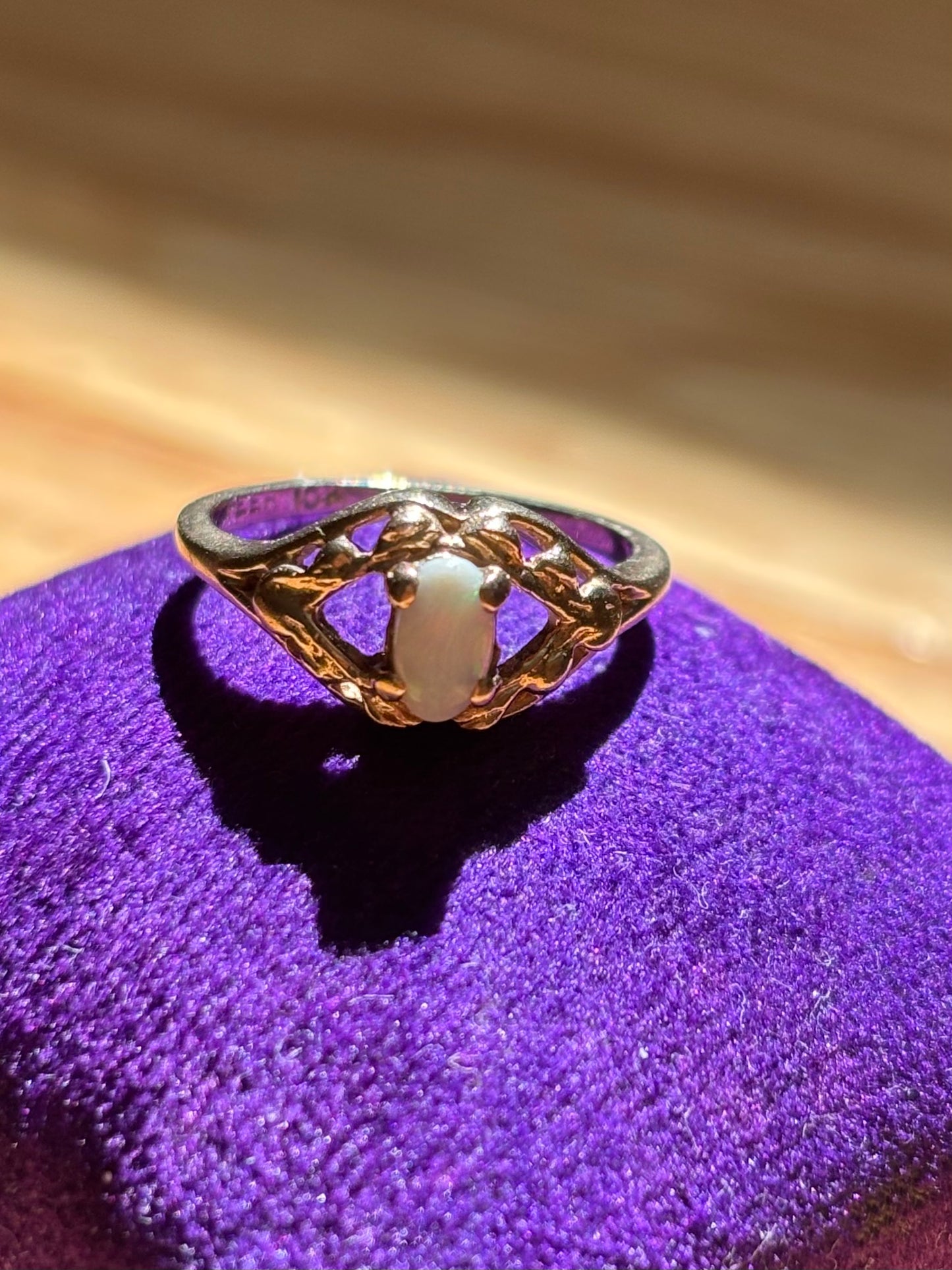 Vintage, 10K Gold Opal Ring