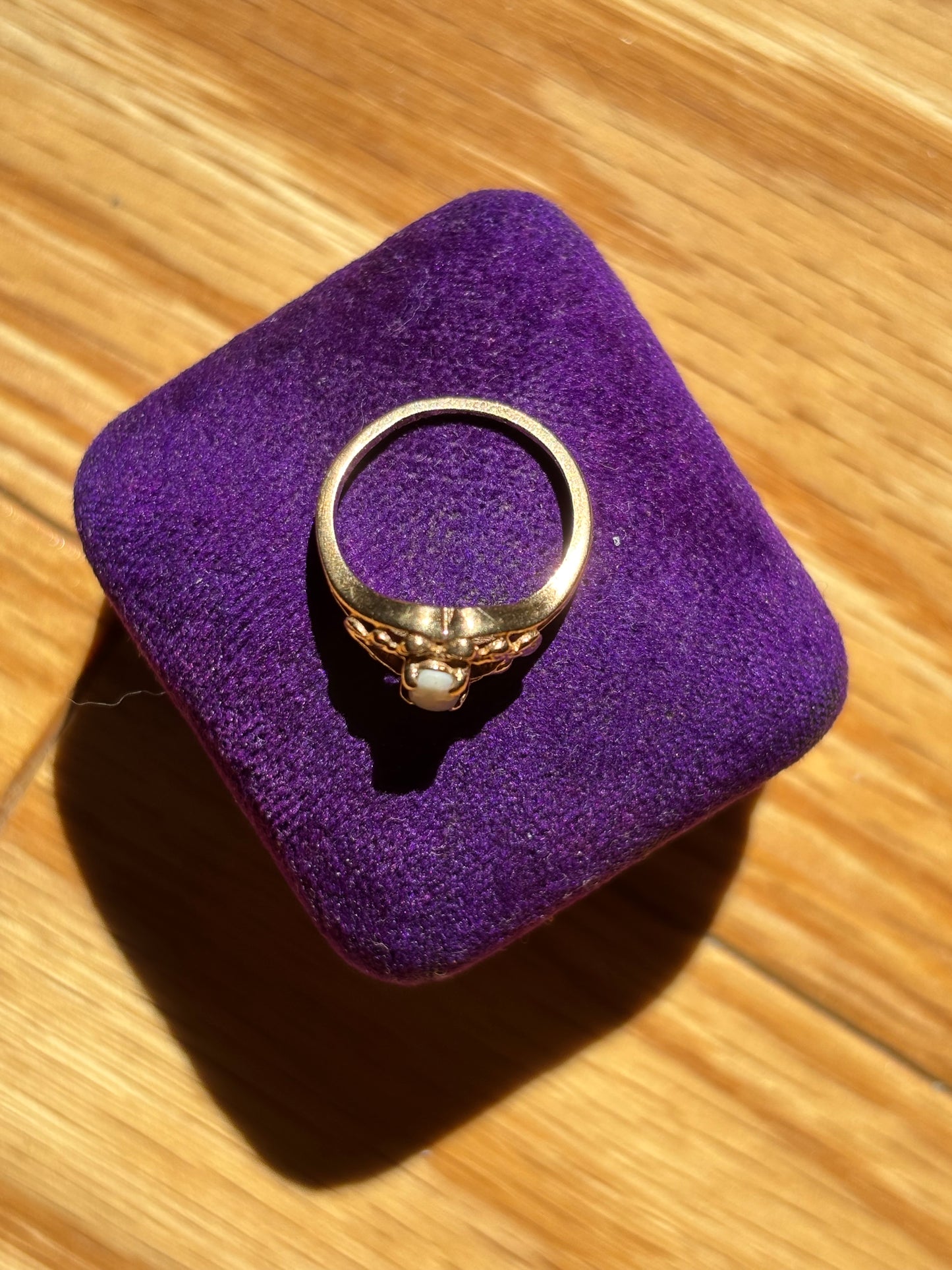 Vintage, 10K Gold Opal Ring