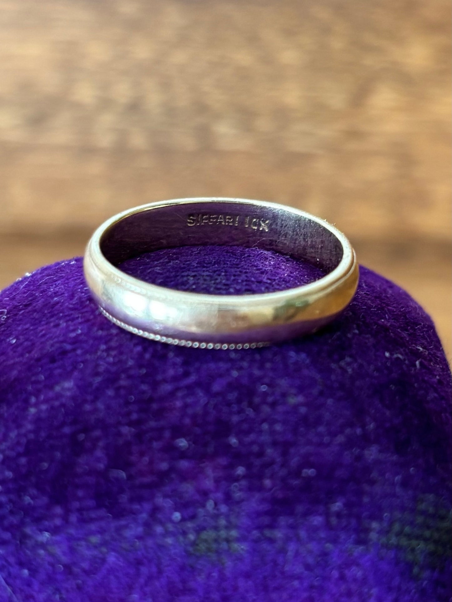 Devon’s Pick: Vintage, 10K Gold SIFFARI Ring with Millgrain Detailing