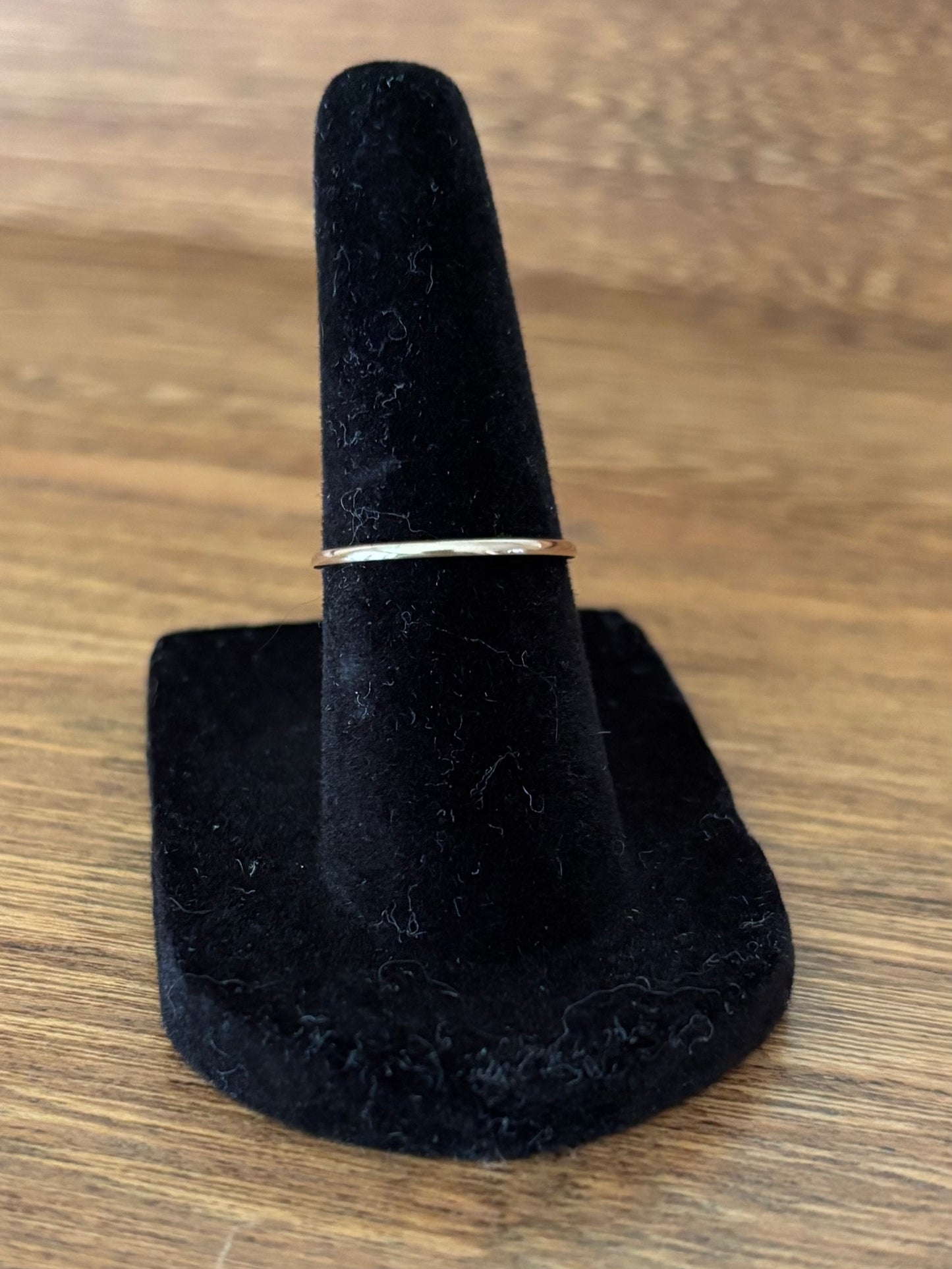 Devon’s Pick: Vintage, 10K Gold Stacking Ring