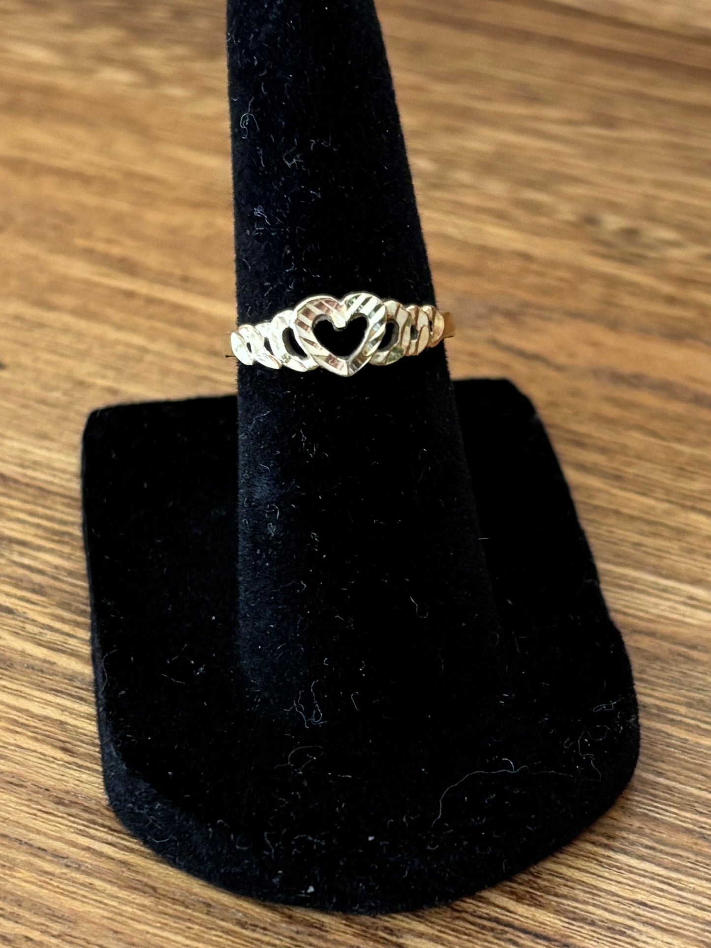 Vintage, 10K Gold Heart Ring